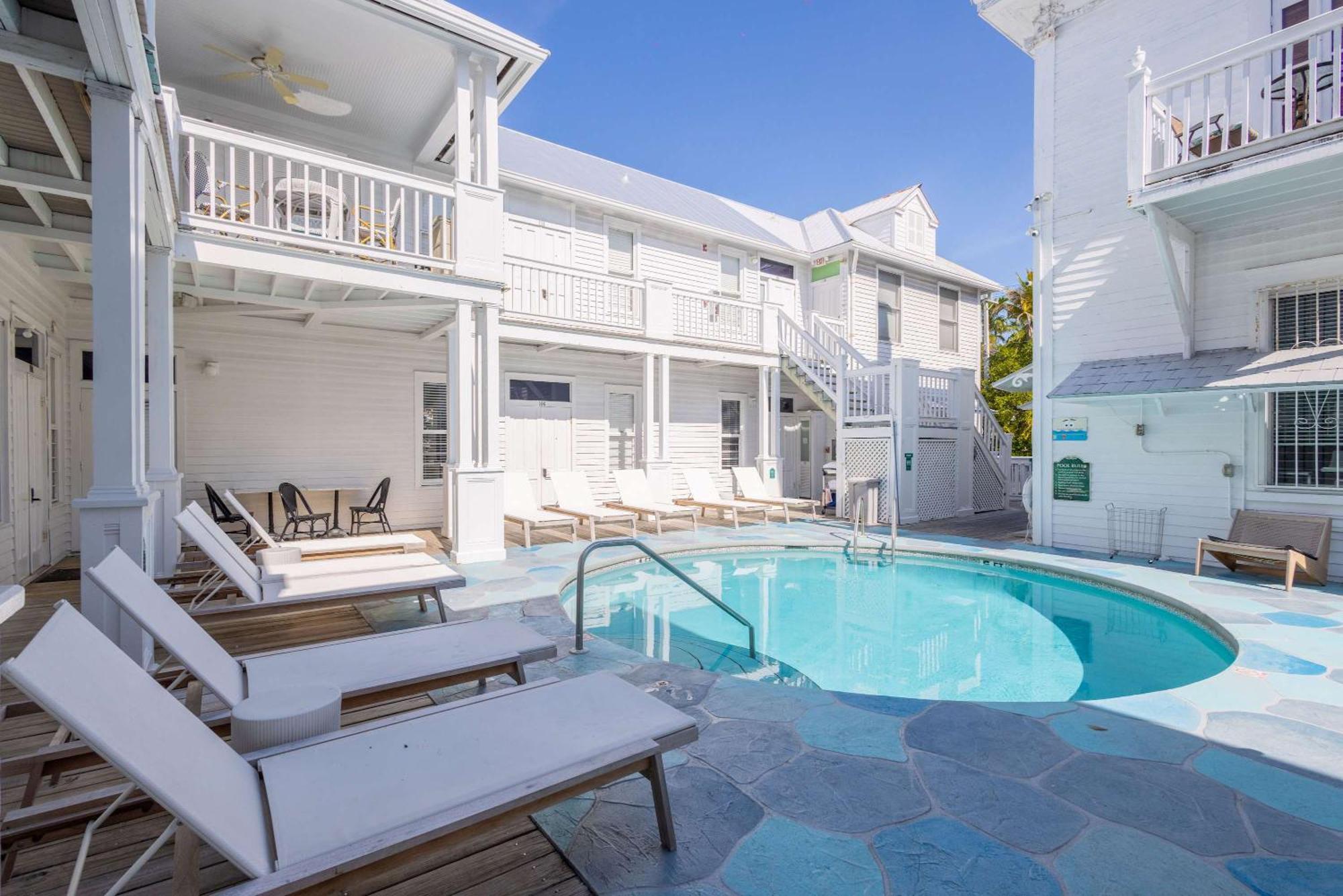 Hotel Deluxe King - Curry Mansion With Pool! Cayo Hueso Exterior foto